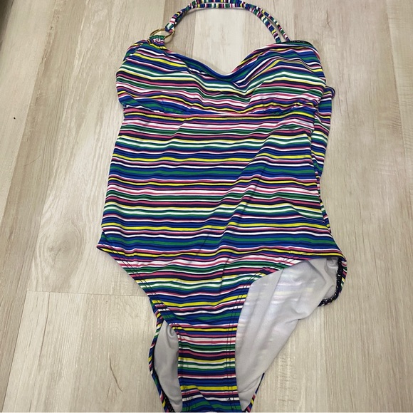 ♡ ELLA MOSS ONE PIECE SWIM ♡ - Picture 2 of 7